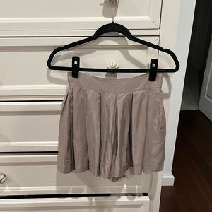 BCBG Silk skort